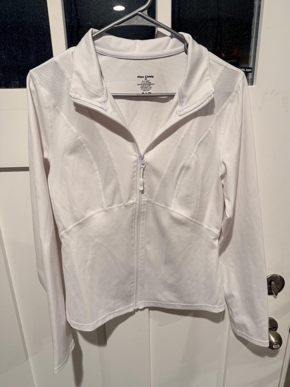 Lively White Full-Zip Athletic Jacket